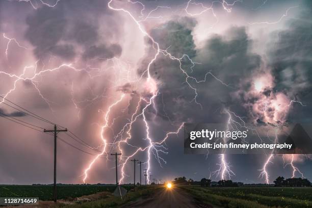 extreme lightning storm, nebraska. usa - granizo imagens e fotografias de stock
