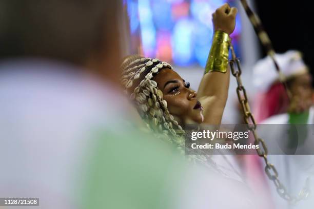 Queen of Percussion Evelyn Bastos of Mangueira during the parade at 2019 Brazilian Carnival at Sapucai Sambadrome on March 04, 2019 in Rio de...