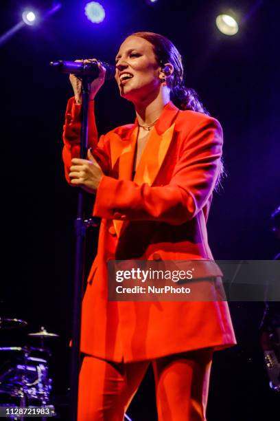 Jess Singer 442 Jess Glynne Dress Stock Photos, High-Res Pictures, and Images ...