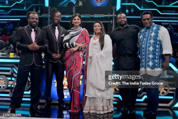 Shilpa Shetty, Geeta Kapoor and Anurag Basu with WWE Wrestlers Kofi Kingston, Xavier Woods and Big E at Super Dancer Chapter 3 in Mumbai.
