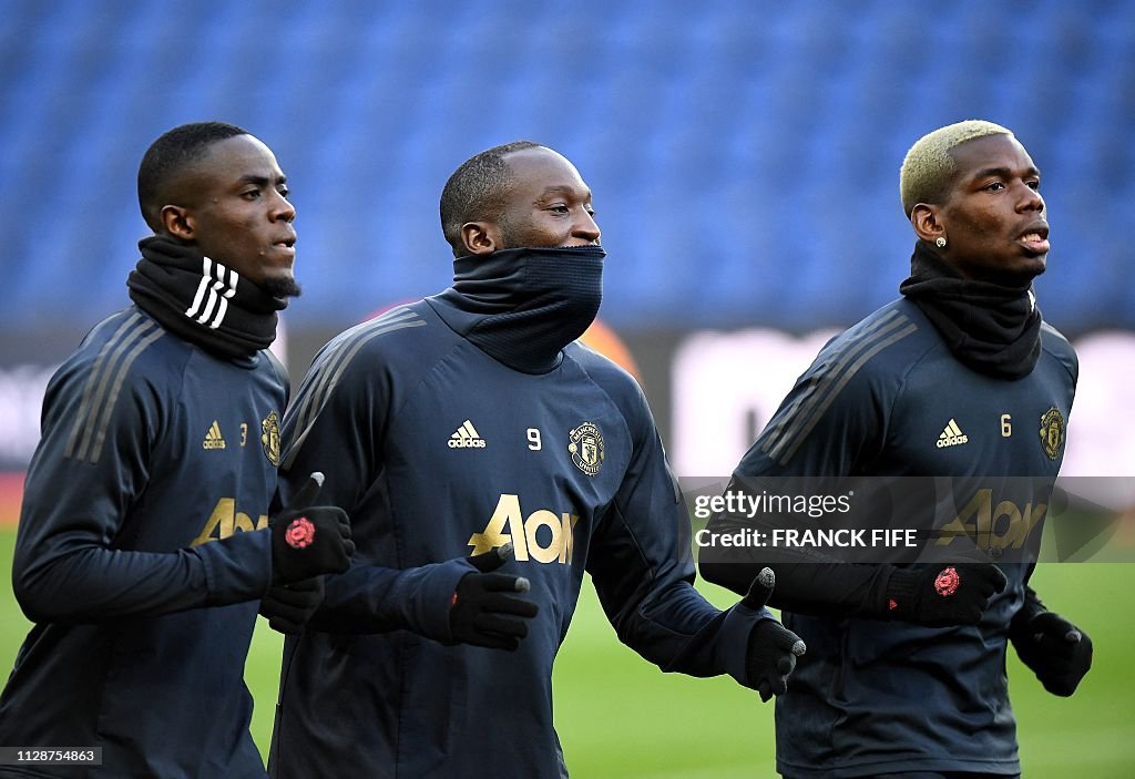 FBL-EUR-C1-MAN-UTD-TRAINING