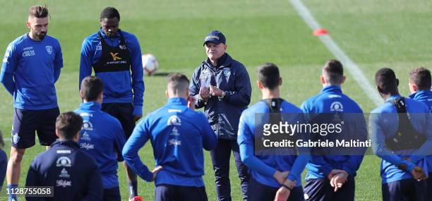 Manager Giuseppe Iachini of Empoli FC speaks to his players during training session on March 5, 2019 in Florence, Italy.