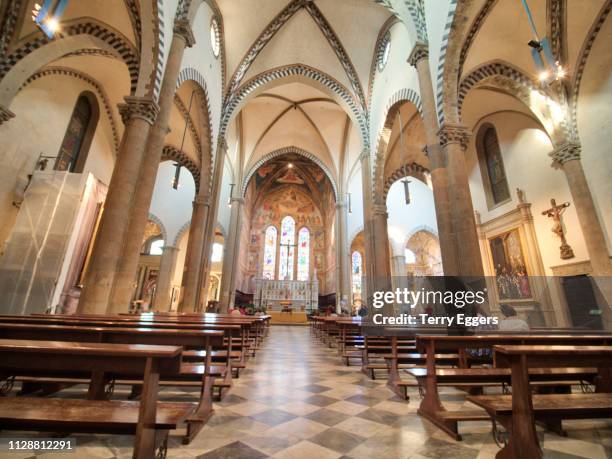 interior of the church of santa maria novella - church of santa maria novella stock-fotos und bilder