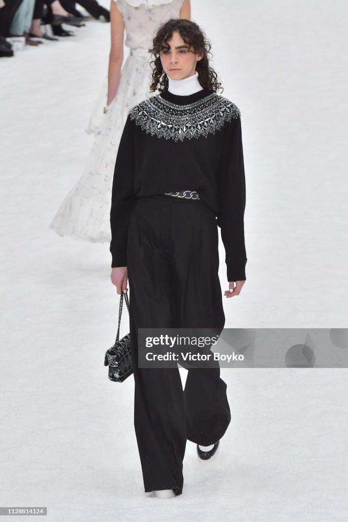 Chanel : Runway - Paris Fashion Week Womenswear Fall/Winter 2019/2020