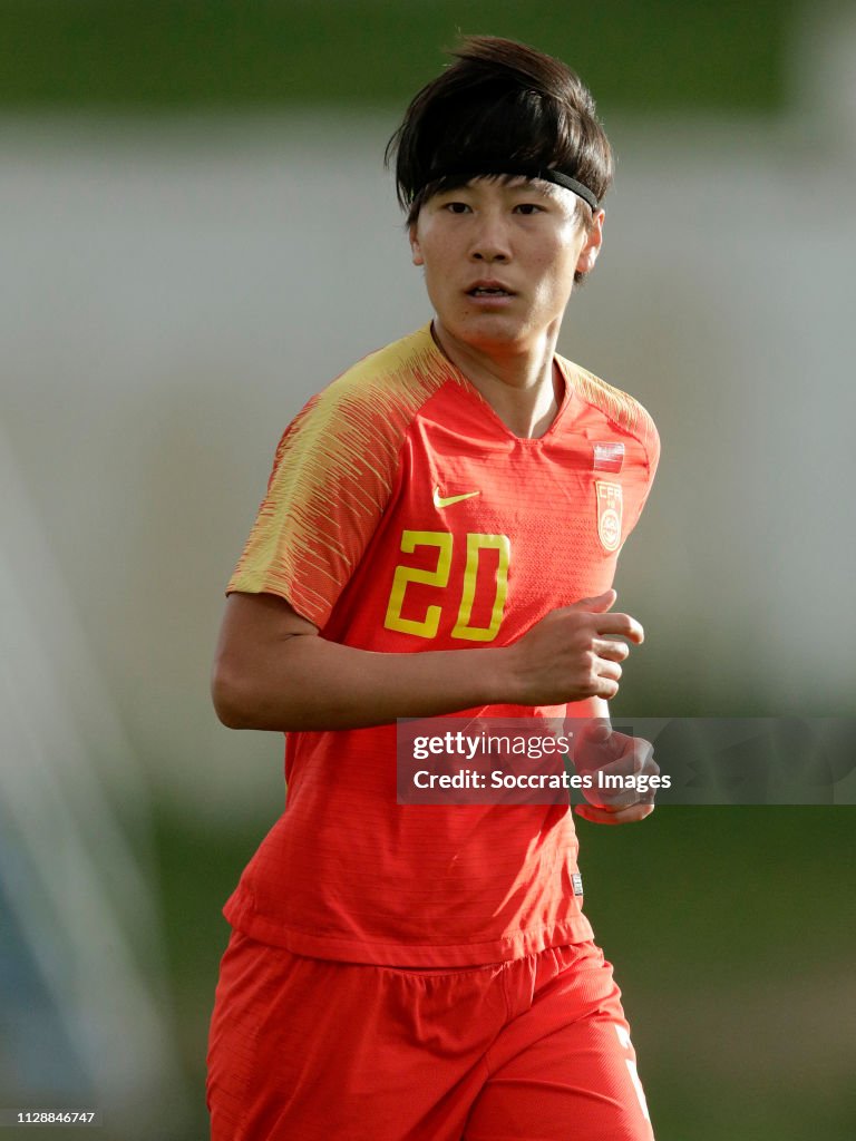 China PR  v Holland  -Algarve Cup Women