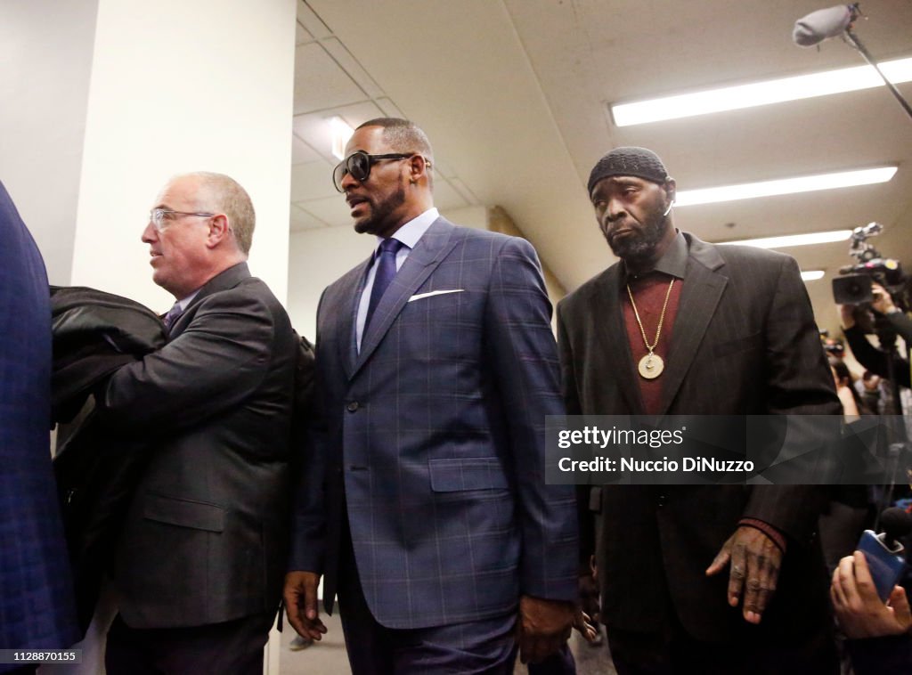 R. Kelly Appears In Family Court Over Unpaid Child Support