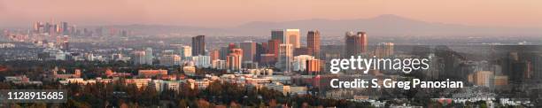 skyline von west los angeles - westwood los angeles stock-fotos und bilder