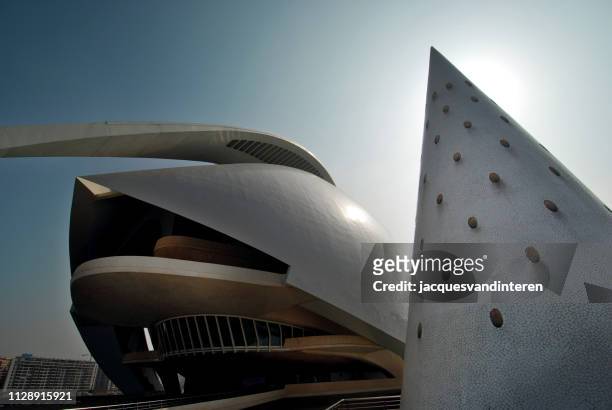 modern architecture: the city of arts and sciences in valencia, spain - city of arts & sciences stock pictures, royalty-free photos & images