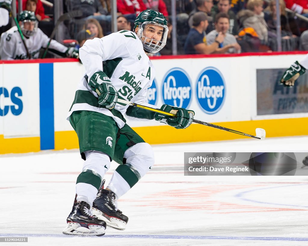 Michigan State v Michigan Wolnerines