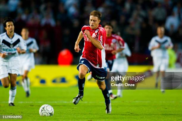 Vladimir MANCHEV during the French D1 Championship match between Lille and Bordeaux on August 3, 2002.