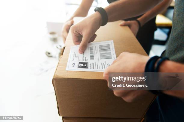 startup shipping company - labelling stock pictures, royalty-free photos & images