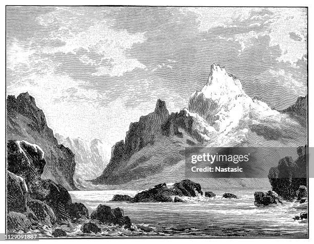 stockillustraties, clipart, cartoons en iconen met de straat magellaan, ook wel de straat van magellan, is een bevaarbare zeeroute in zuiden scheiden vasteland zuid-amerika naar het noorden en tierra del fuego in het zuiden van chili - ferdinand-magellan