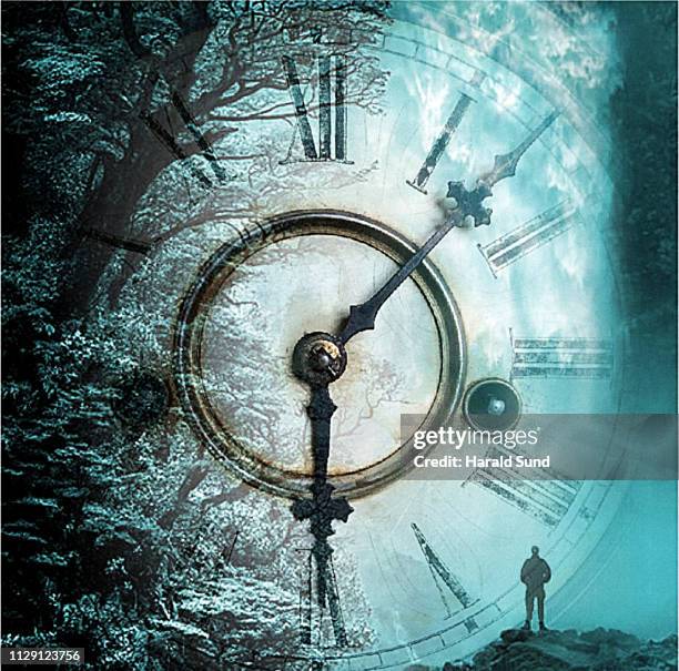 man standing in a scene with a vintage antique grandfather clock face with roman numeral numbers and hour and second hands in a fantasy, surreal, dreamlike forest. - ten past five photos et images de collection