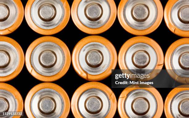 rows of aa batteries - alcoholics anonymous 個照片及圖片檔