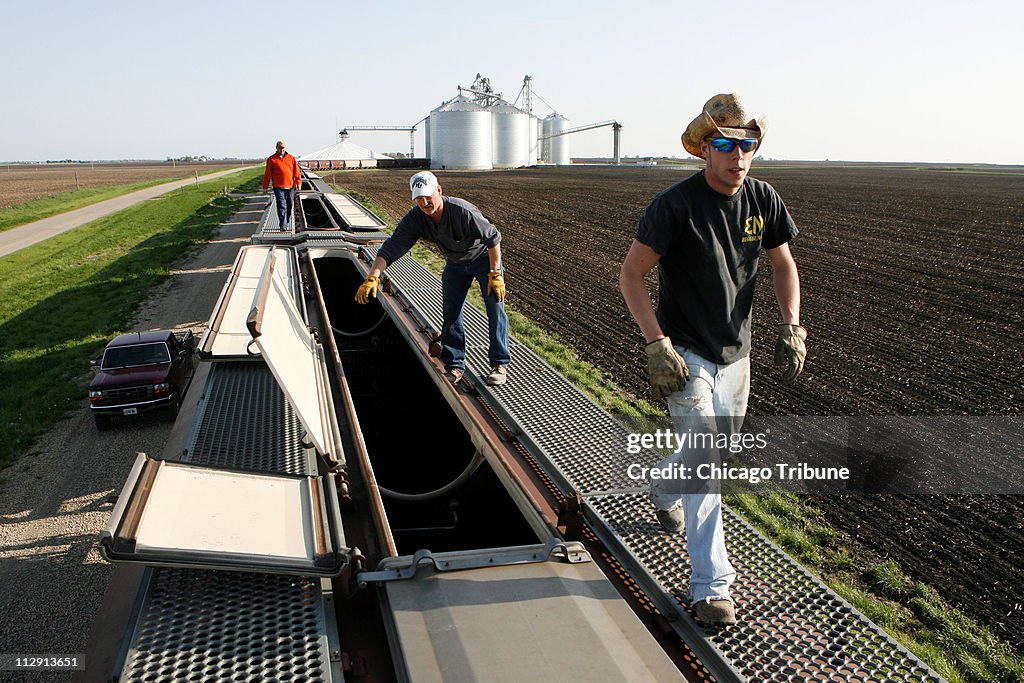 Bocker Ruff At the Ruff Brothers grain elevator in Toluca, Illinois, Mike Carter ...