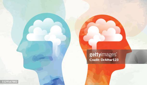 illustrazioni stock, clip art, cartoni animati e icone di tendenza di due teste con il cervello che guarda il lato opposto - cervello