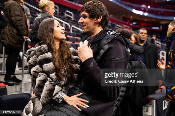 Boban Marjanovic of the Los Angeles Clippers poses with wife Milica News  Photo - Getty Images