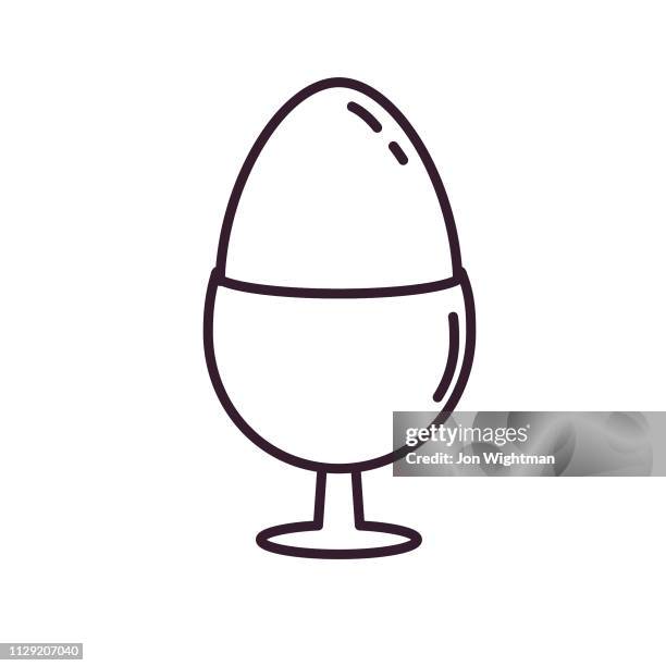 eierbecher - dünne linie frühstück symbol - eierbecher stock-grafiken, -clipart, -cartoons und -symbole