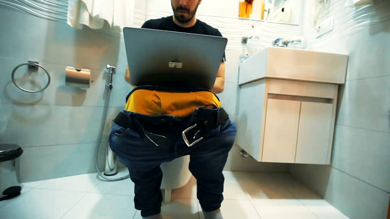 Human Toiler 5.029 Stock-Videos, Filmmaterial und 4-K-Videoclips zu Human Toilet ...