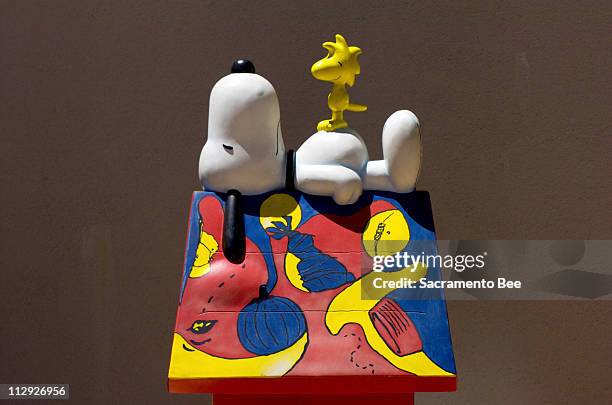 4.984 fotos de stock, fotos en alta resolución e imágenes sobre Snoopy ...