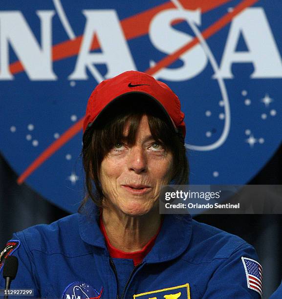 Barbara Radding Morgan Barbara Morgan Astronaut Photos and Premium High Res Pictures - Getty ...