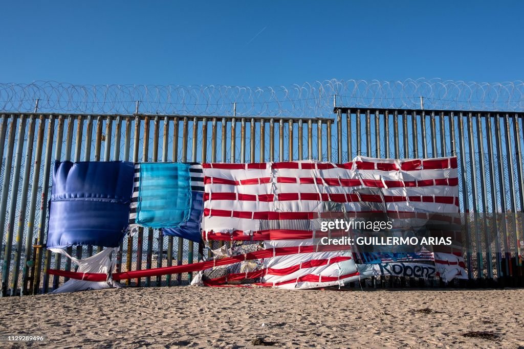 MEXICO-US-BORDER-WALL