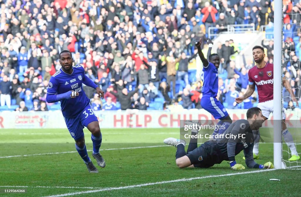 Cardiff City v West Ham United - Premier League