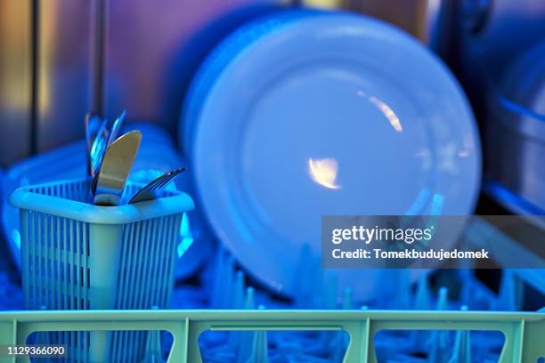 dishwasher - gruppe von gegenständen stock pictures, royalty-free photos & images