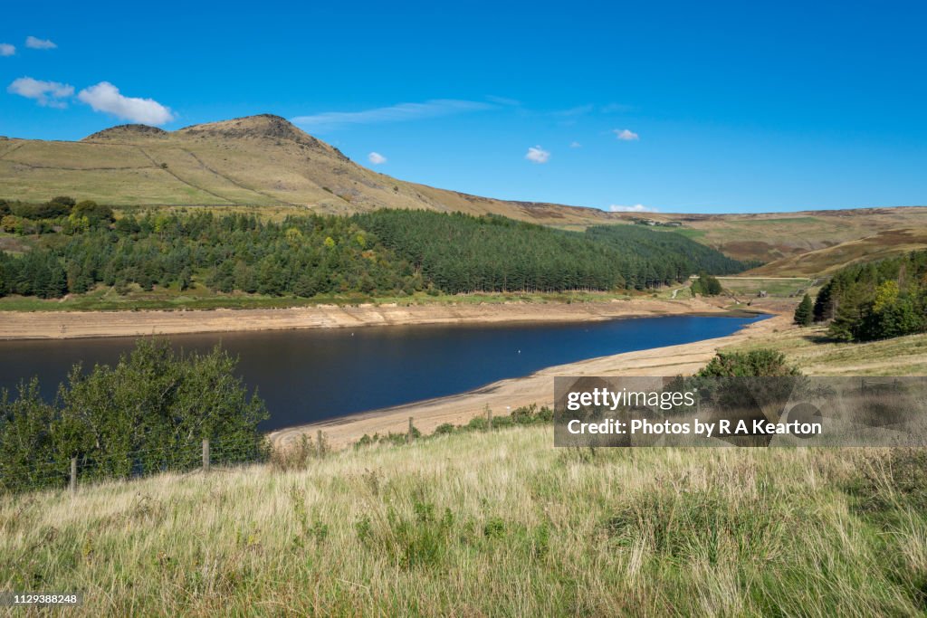 Dove Stones Rocks Dove Stone Reservoir Greenfield Peak District England High-Res Stock ...