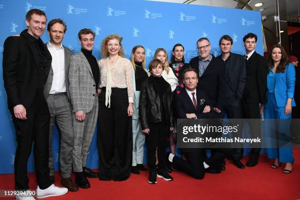 Sebastian Achilles, Matthias Lier, David Schuetter, Lena Klenke, Luisa-Céline Gaffron, Lena Klenke, Claude Heinrich, Nora Waldstätten, Christiane...