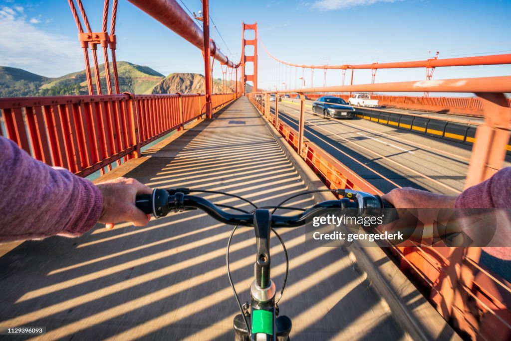 Attraversare il Golden Gate Bridge in bicicletta