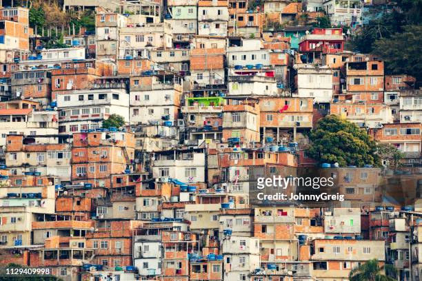 favela, brazil - barraca imagens e fotografias de stock