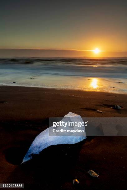 jokulsarlon - impressionante stock pictures, royalty-free photos & images