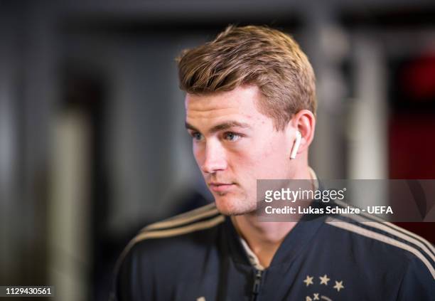 Matthijs de Ligt of Amsterdam arrives prior to the UEFA Champions League Round of 16 First Leg match between Ajax and Real Madrid at Johan Cruyff...
