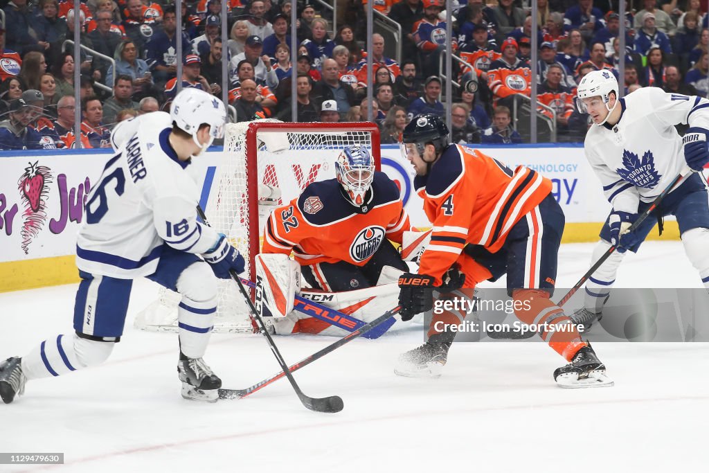 NHL: MAR 9 Leafs at Oilers