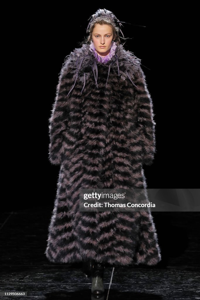 Marc Jacobs - Runway - February 2019 - New York Fashion Week