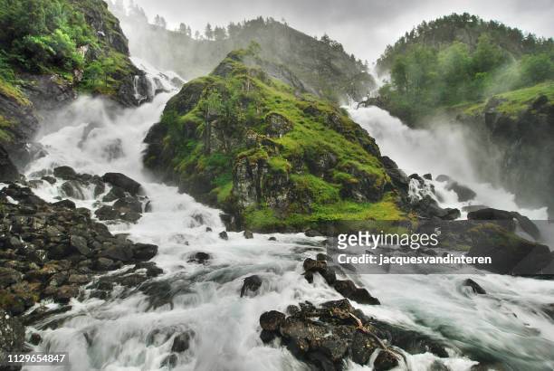 twin waterfall - nordic landscape stock pictures, royalty-free photos & images