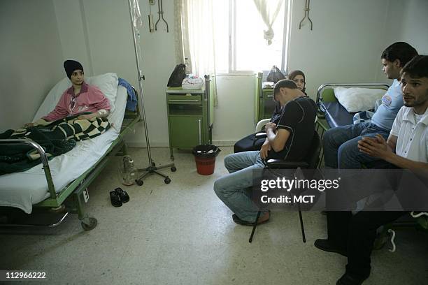 Sayed Rehan 36 Bared Chest Stock Photos, High-Res Pictures, and Images - Getty Images