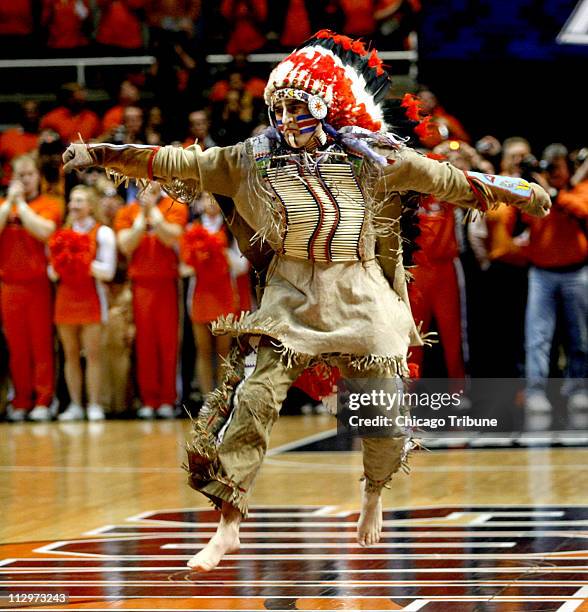 University Of Illinois Mascot Chief Illiniwek Photos and Premium High