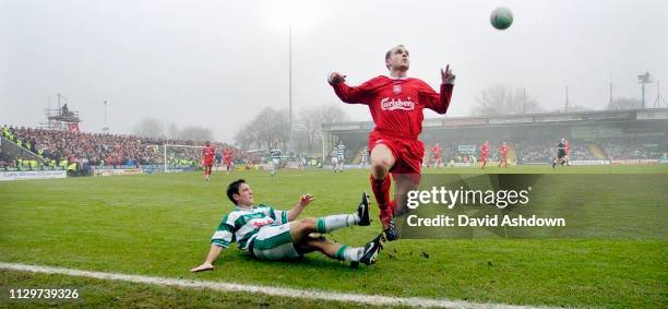 YEOVIL, ENGLAND FA CUP 3RD ROUND YEOVIL V LIVERPOOL LEE JOHNSON 4/1/2004.