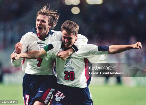 David Beckham and Michael Owen celebrates after his goal during England v Romania at the State Le Toulouse stadium FIFA World Cup in France 22nd June...