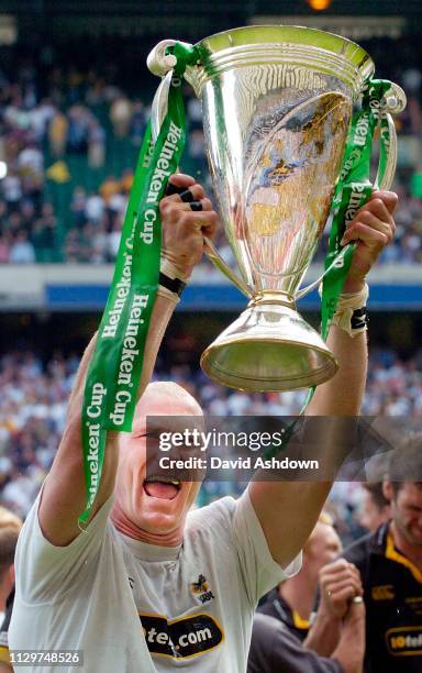 Lawrence Dallaglio with the cup after wing the Heineken Cup Final Wasps v Toulouse 23rd May 2004.