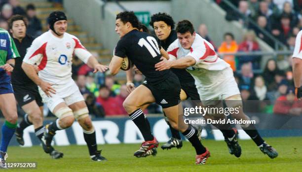 Dan Carter England v New Zealand Rugby Union international at Twickenham Stadium 18th November 2005.