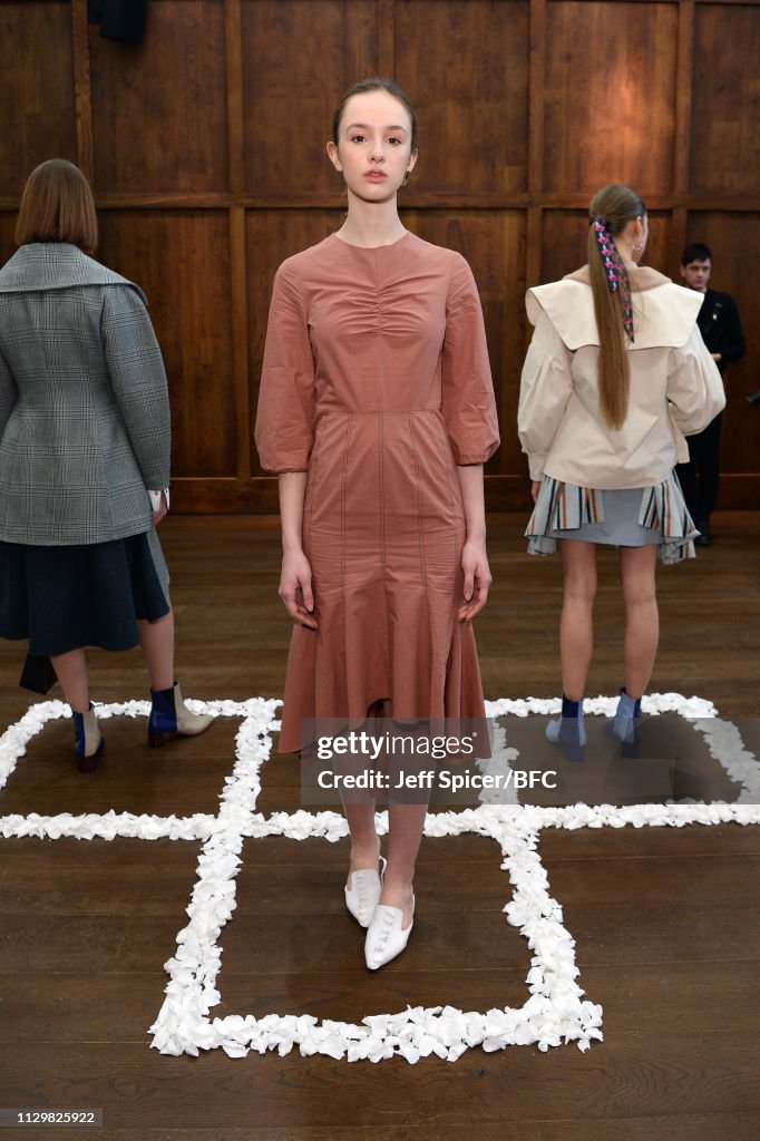 Gayeon Lee - Presentation - LFW February 2019