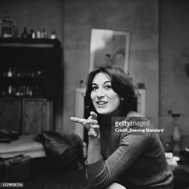 American actress, director, producer, author, and fashion model Anjelica Huston, UK, 21st October 1968.