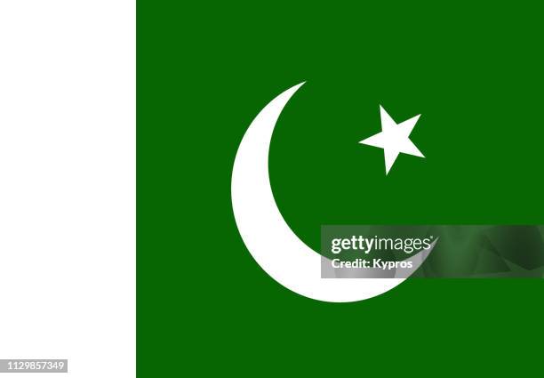 pakistan flag - pakistán fotografías e imágenes de stock