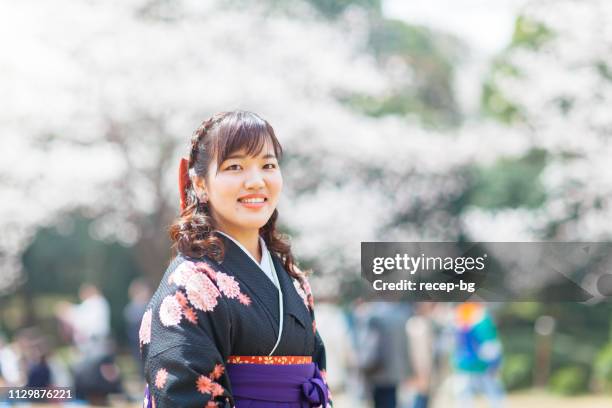 Japan Graduation Robe 2,587 Japan Graduation Stock Photos, High-Res Pictures, and Images ...