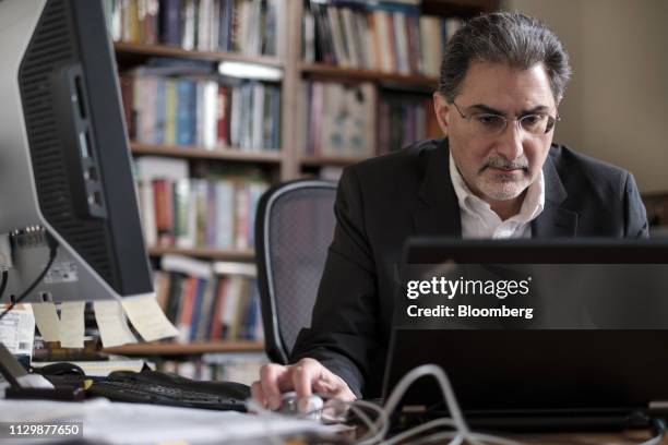 Computer Science Professor Real 20 Gates Computer Science Building Stanford Stock Photos, High-Res ...