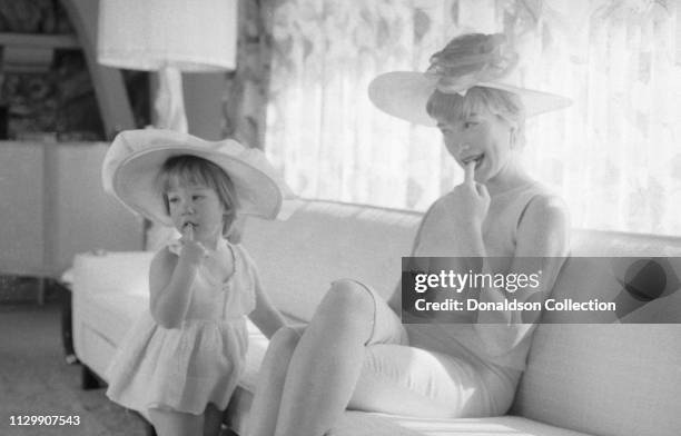 Actress Shirley MacLaine and her daughter Sachi Parker aka Stephanie Sachiko "Sachi" Parker in circa 1959.