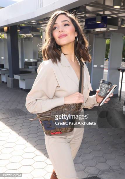 Model/TV Personality Olivia Culpo visits the set of 'Extra' at Universal Studios Hollywood on January 24, 2019 in Universal City, California.